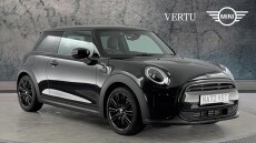 MINI Hatchback 1.5 Cooper Exclusive 3dr Auto Petrol Hatchback